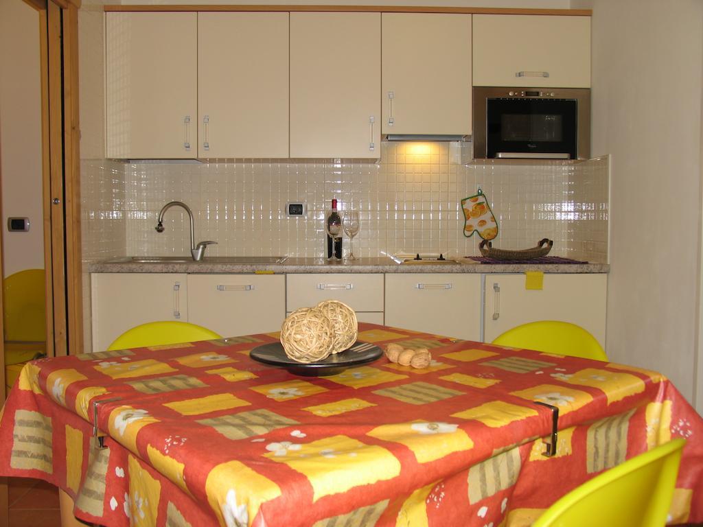 Art Apartments Casa Napell Livigno Pokoj fotografie