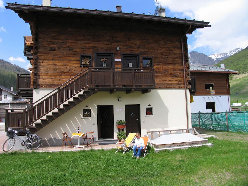 Art Apartments Casa Napell Livigno Pokoj fotografie